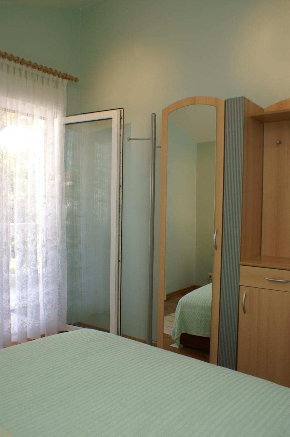 Apartments With A Parking Space Vodice - 4172 Bilik gambar